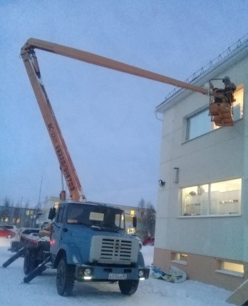 Услуги Автовышка высота 22м