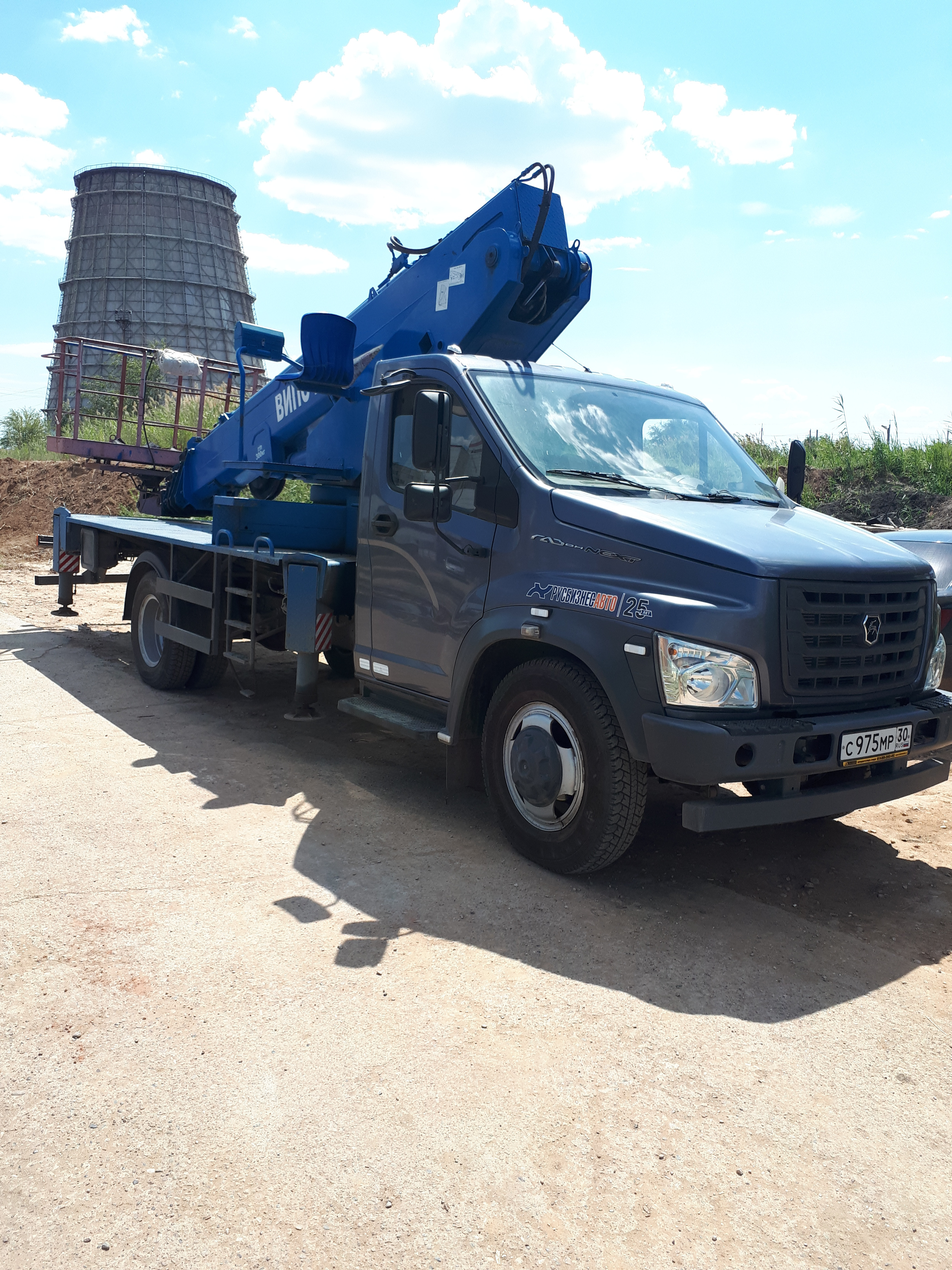 Аренда спецтехники. Услуги автовышки.