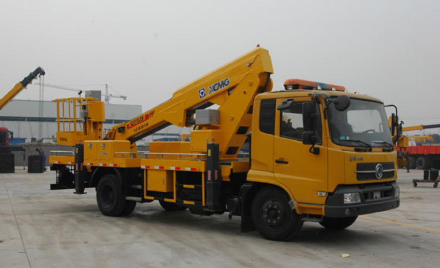 Автовышка в аренду и на заказ. Услуги спецтехники