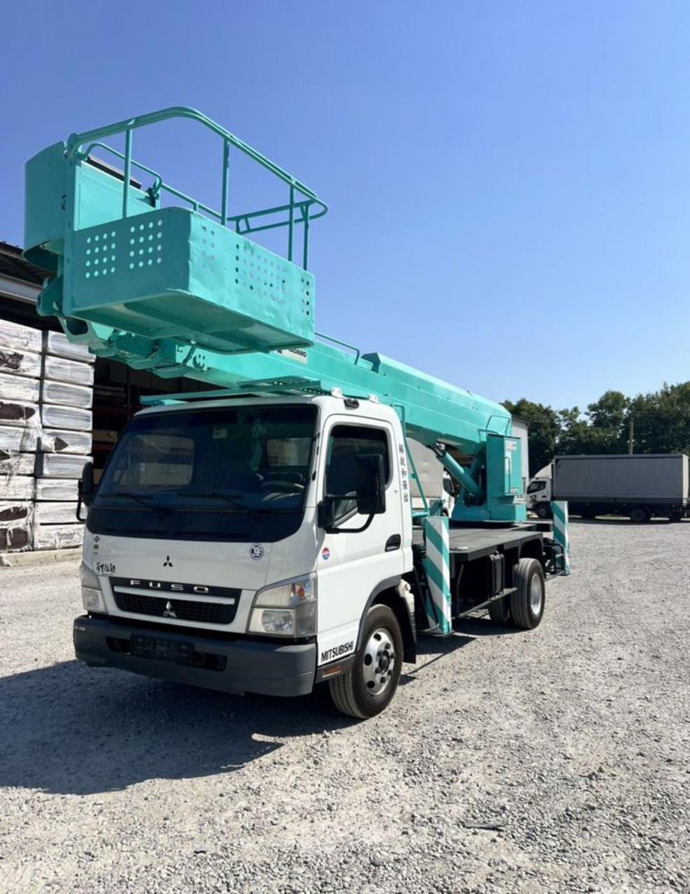 Аренда автовышки 17м, 19м , 24 м