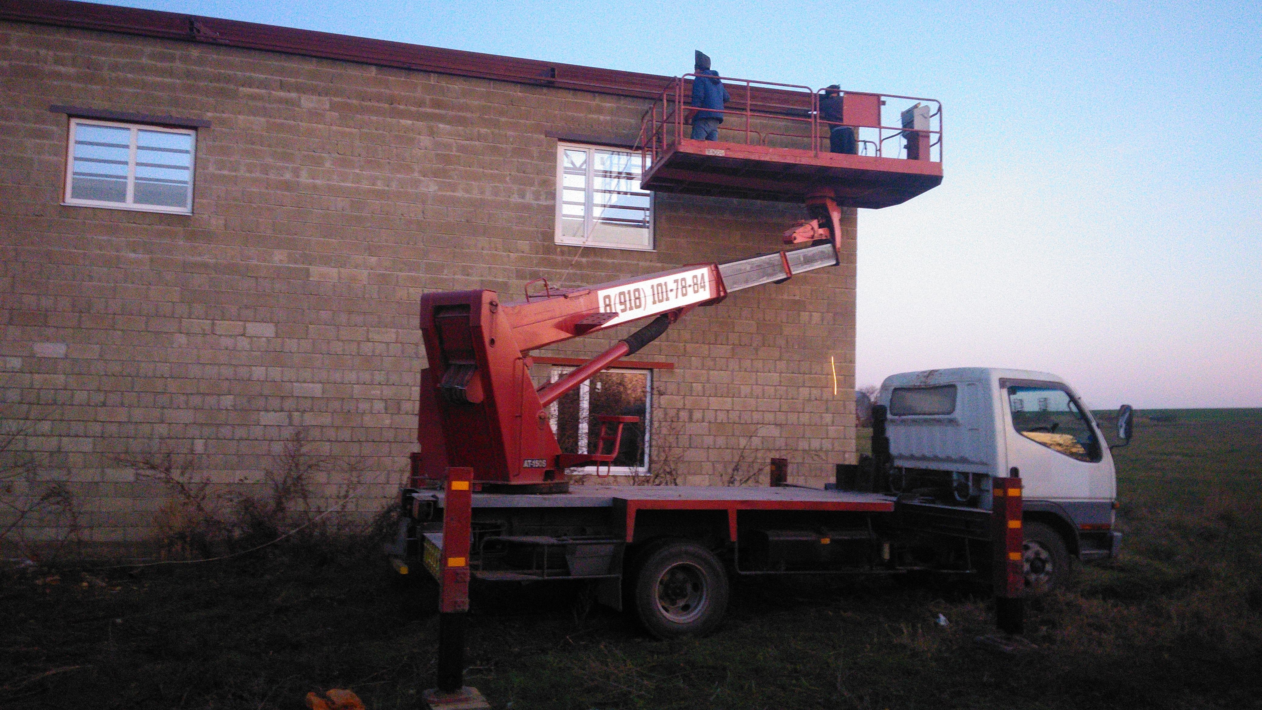 Аренда автовышки. Подъёмные работы.