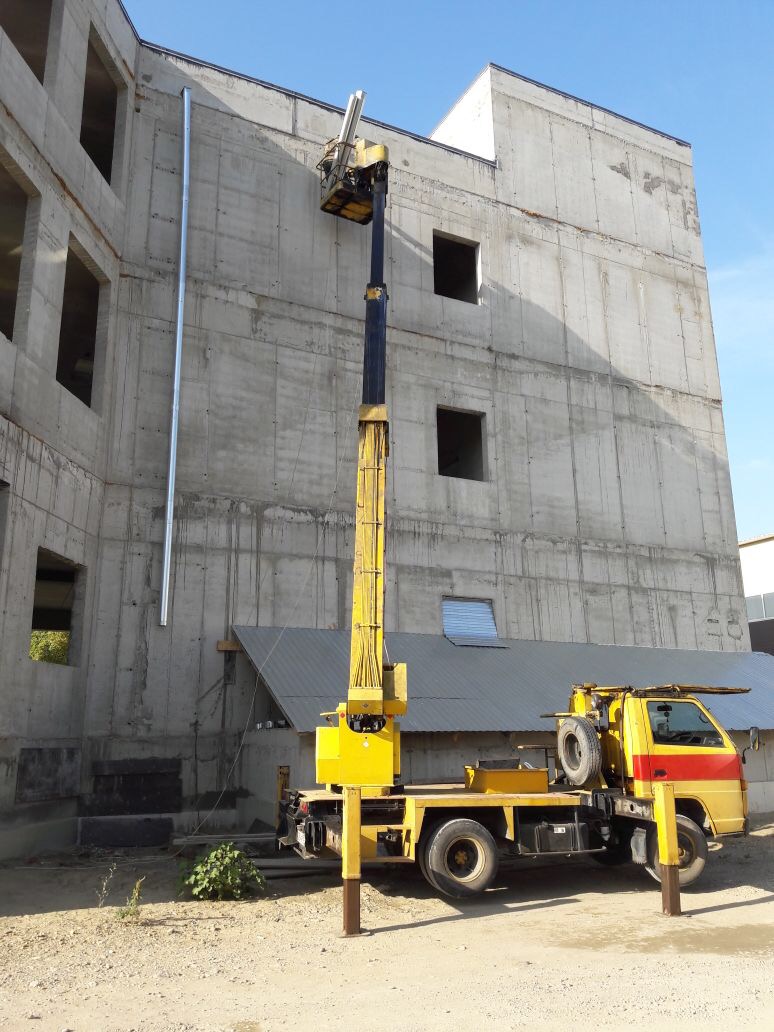 Аренда автовышки от собственника Григорий