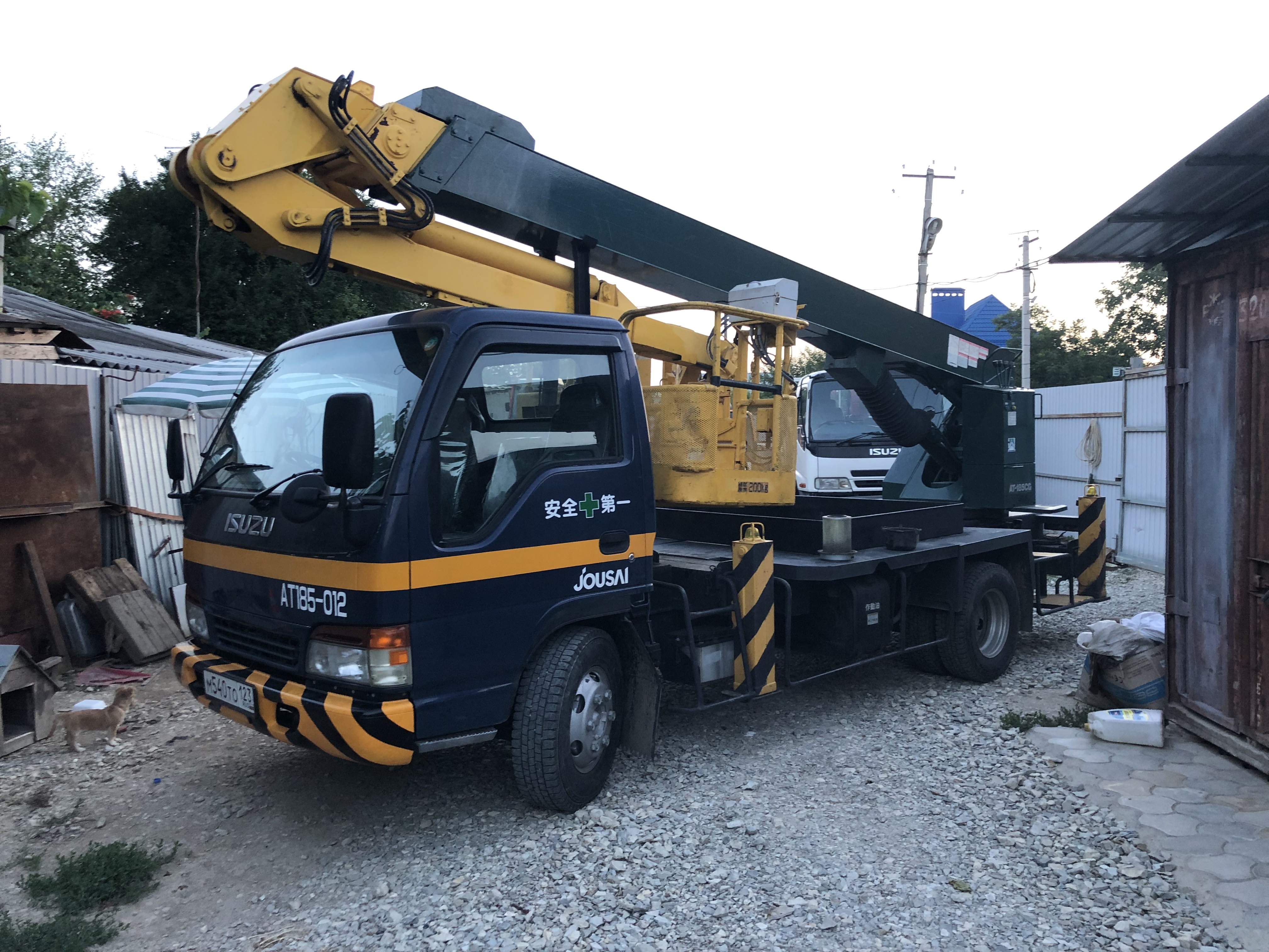 Японская  Автовышка 15- 22 в аренду