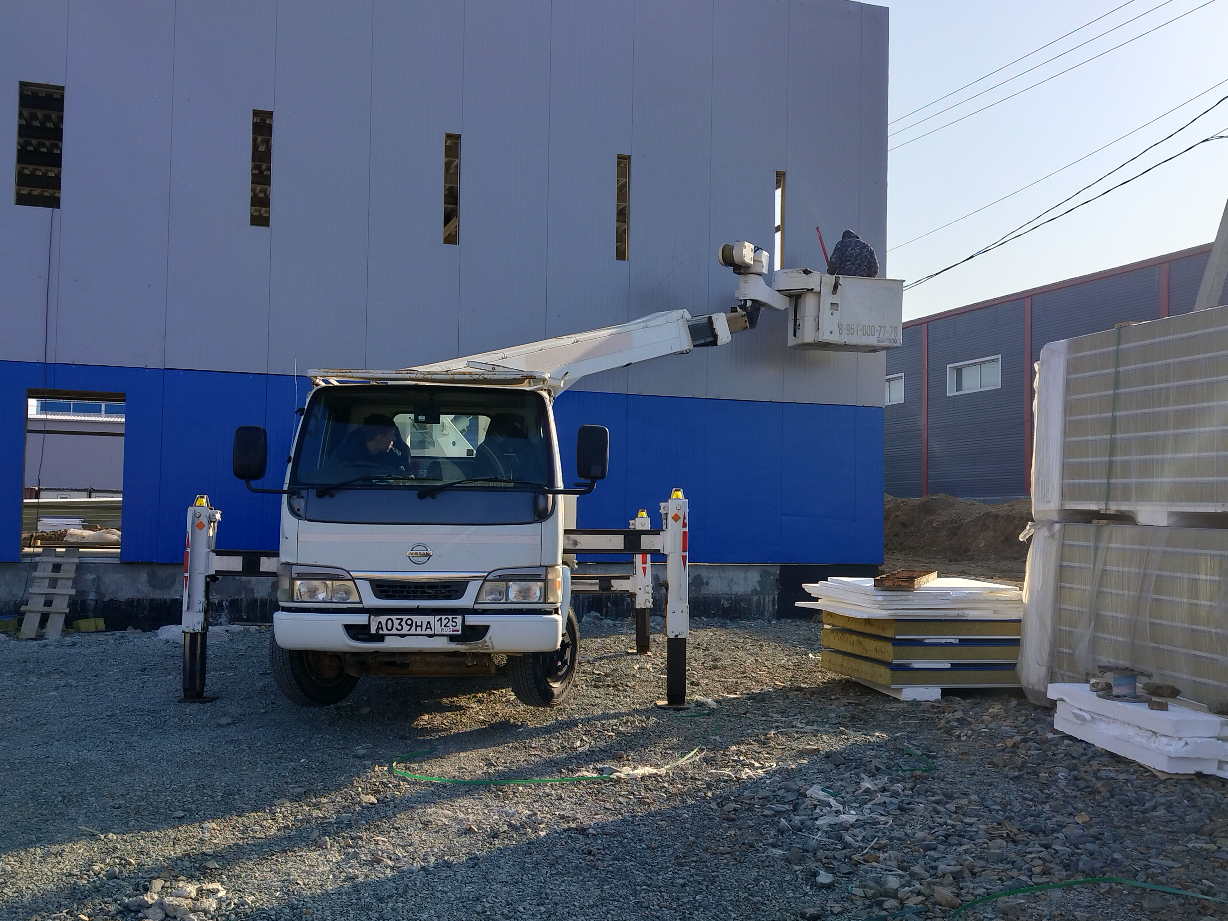 Услуги Автовышки 10, 22, 28, 30 метров