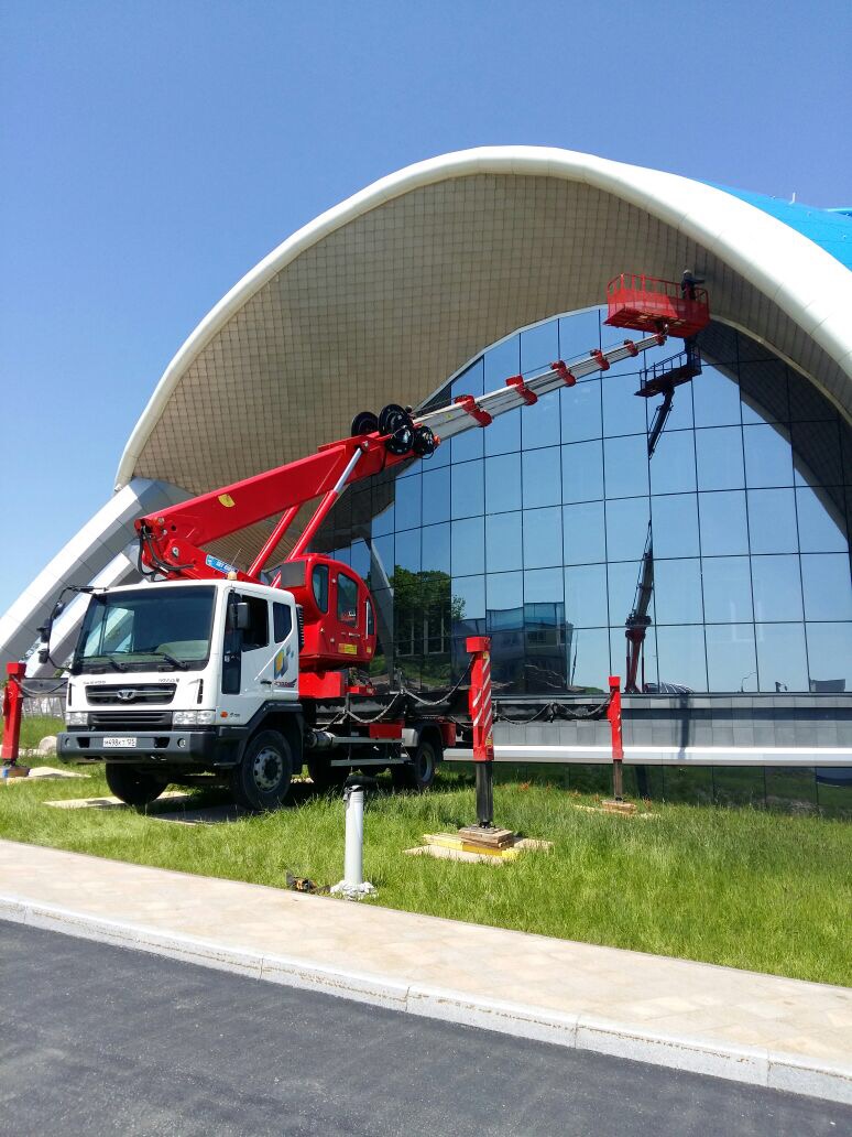 Автовышка люлька автогидроподъёмник 35, 40, 45, 50