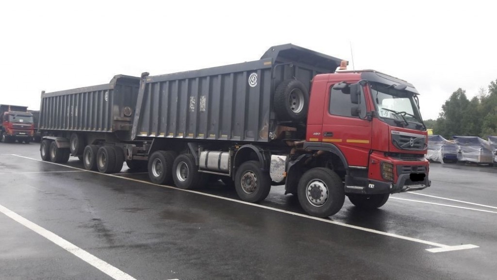 Аренда самосвала. Перевозка сыпучих материалов.