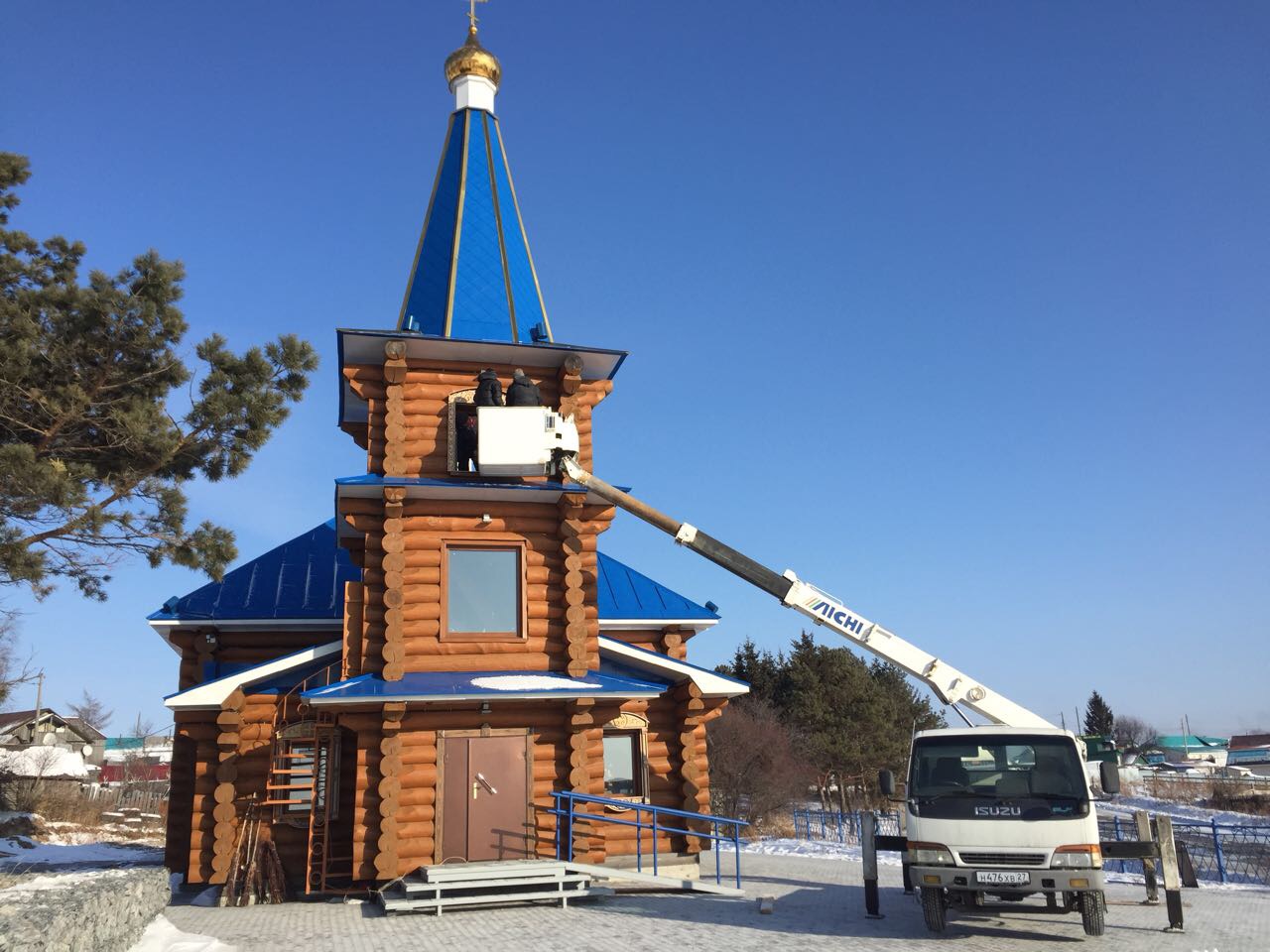 Аренда автовышки от собственника Генрик