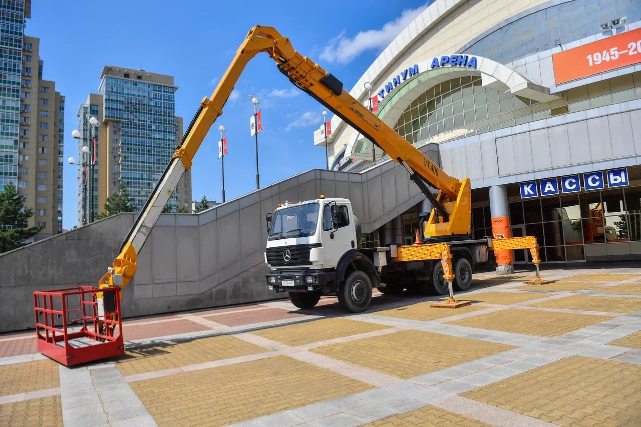 Аренда телескопических автовышек 10- 45 метров