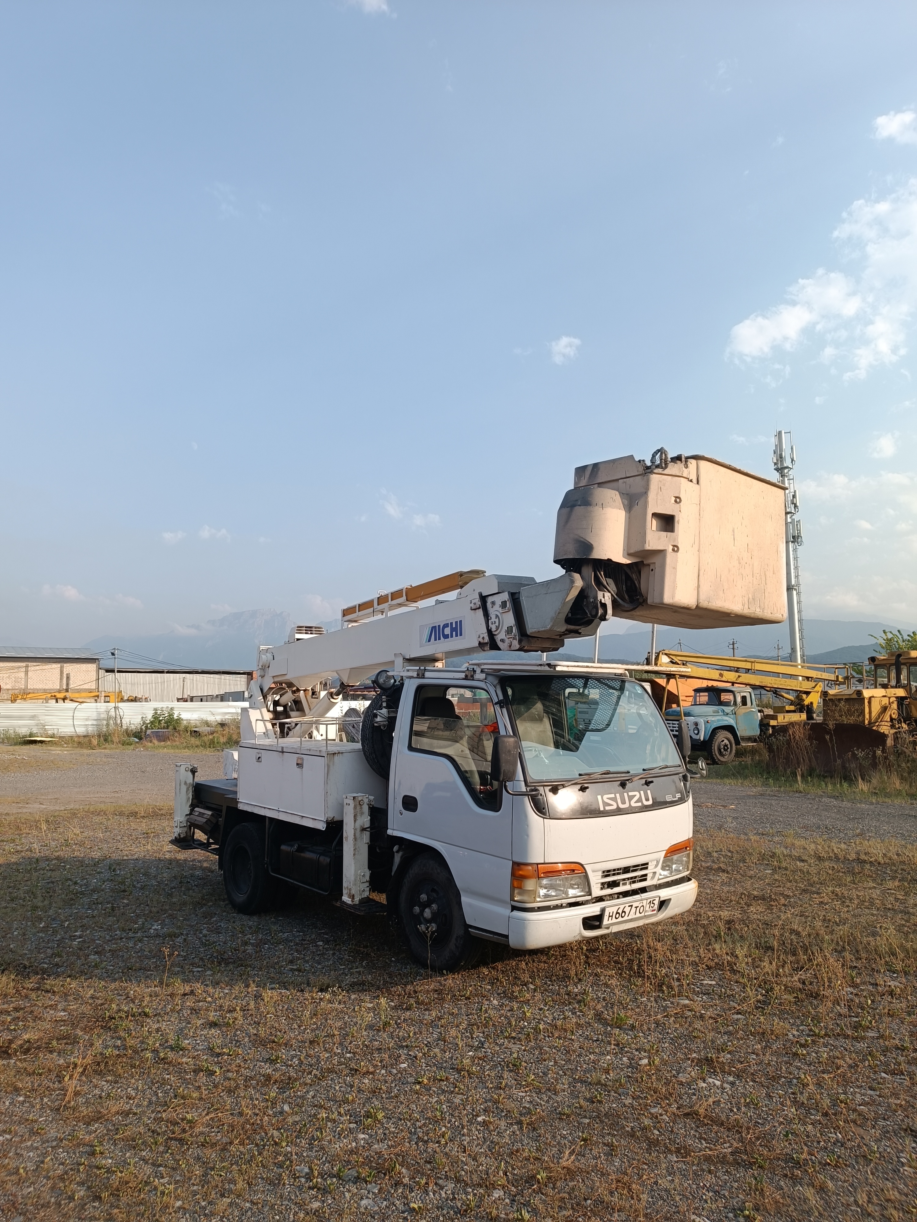 Аренда телескопической автовышки