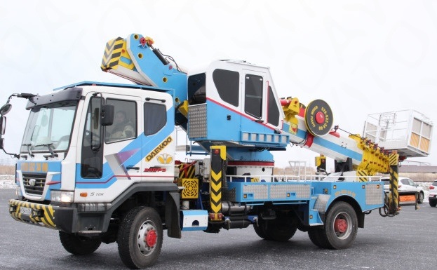 Аренда Автовышки 72,60,45,28м Вездеходы