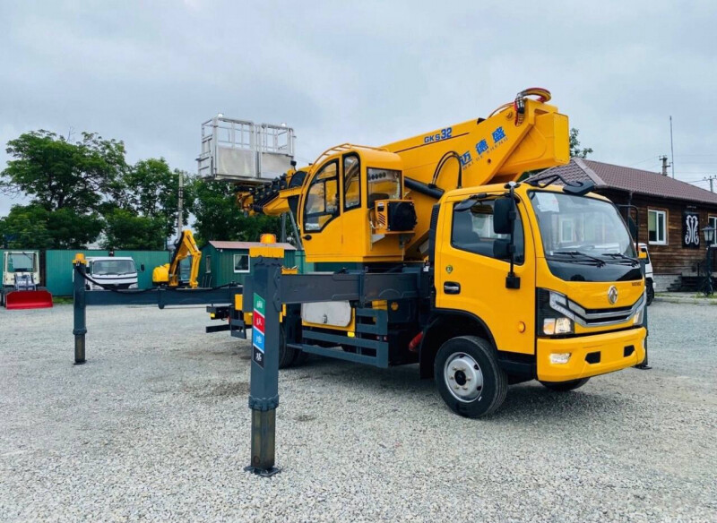 Автовышка Isuzu Elf АГП-16 услуга