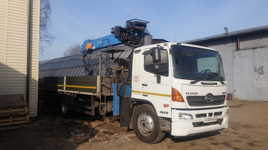 Аренда манипулятора Hino