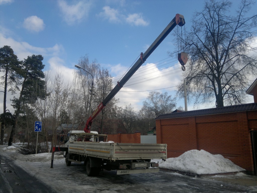 Услуги манипулятора Фусо Кантер