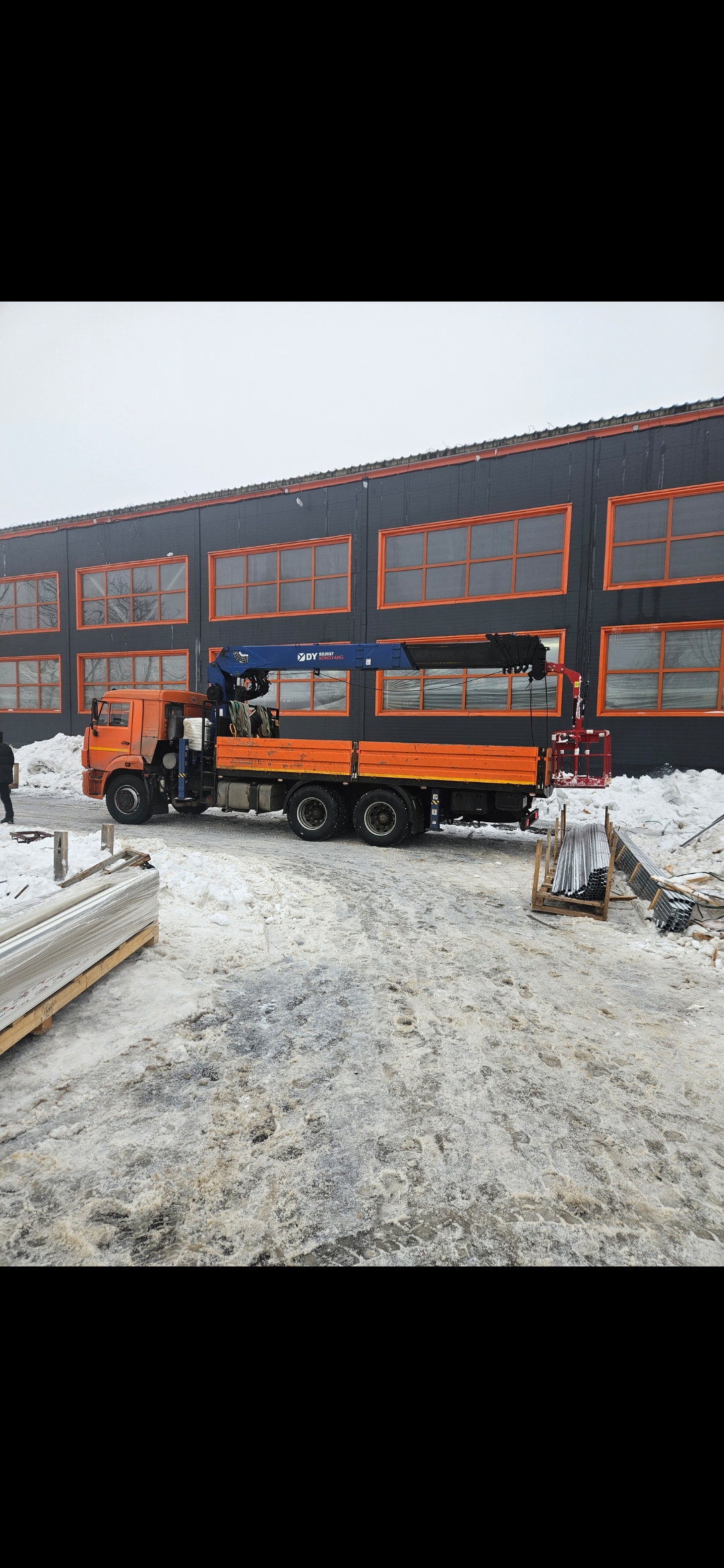 Манипулятор 3- 7- 10 тонн в аренду с прицепом