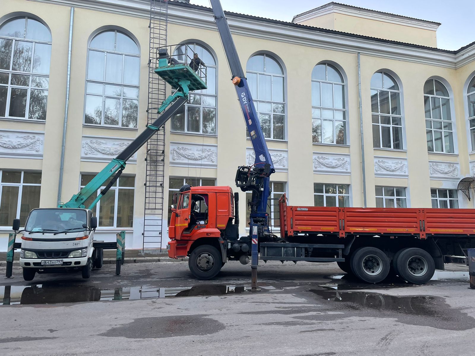 Аренда манипулятора КамАЗ 651158 тон