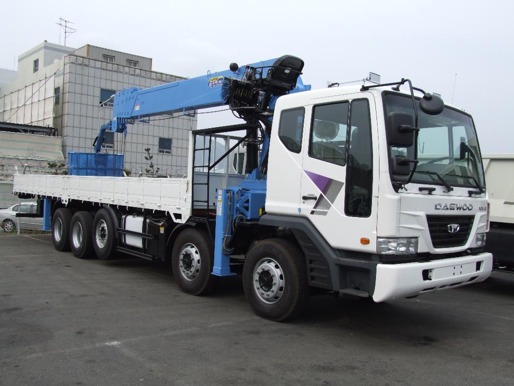 В аренду Низкорамный манипулятор с пропуском