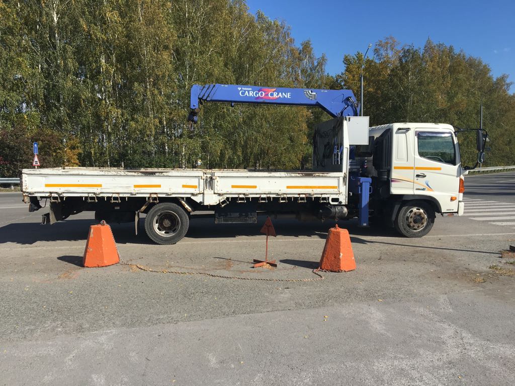 Аренда манипулятора: вездеходы, шоссейники