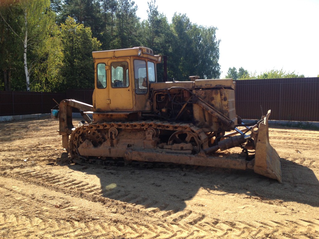 Аренда бульдозера от собственника Сергей