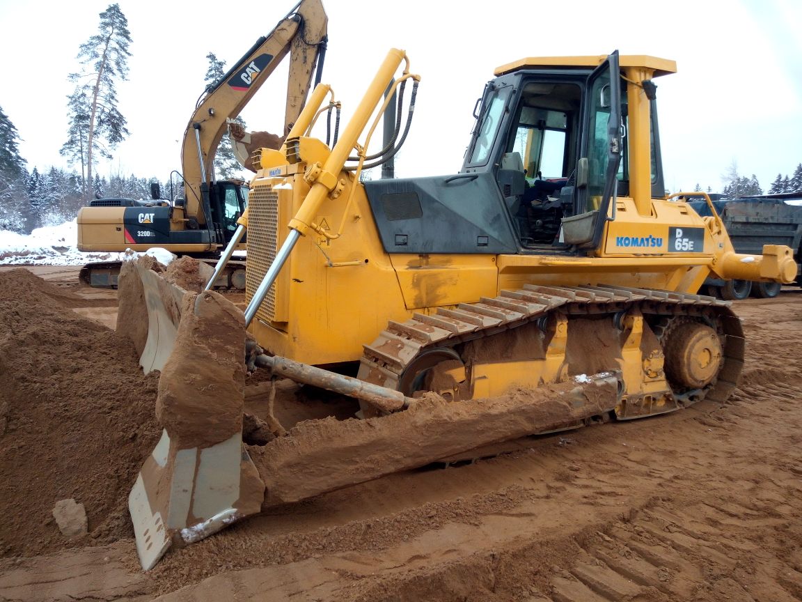 Аренда Бульдозера от собственника Андрей