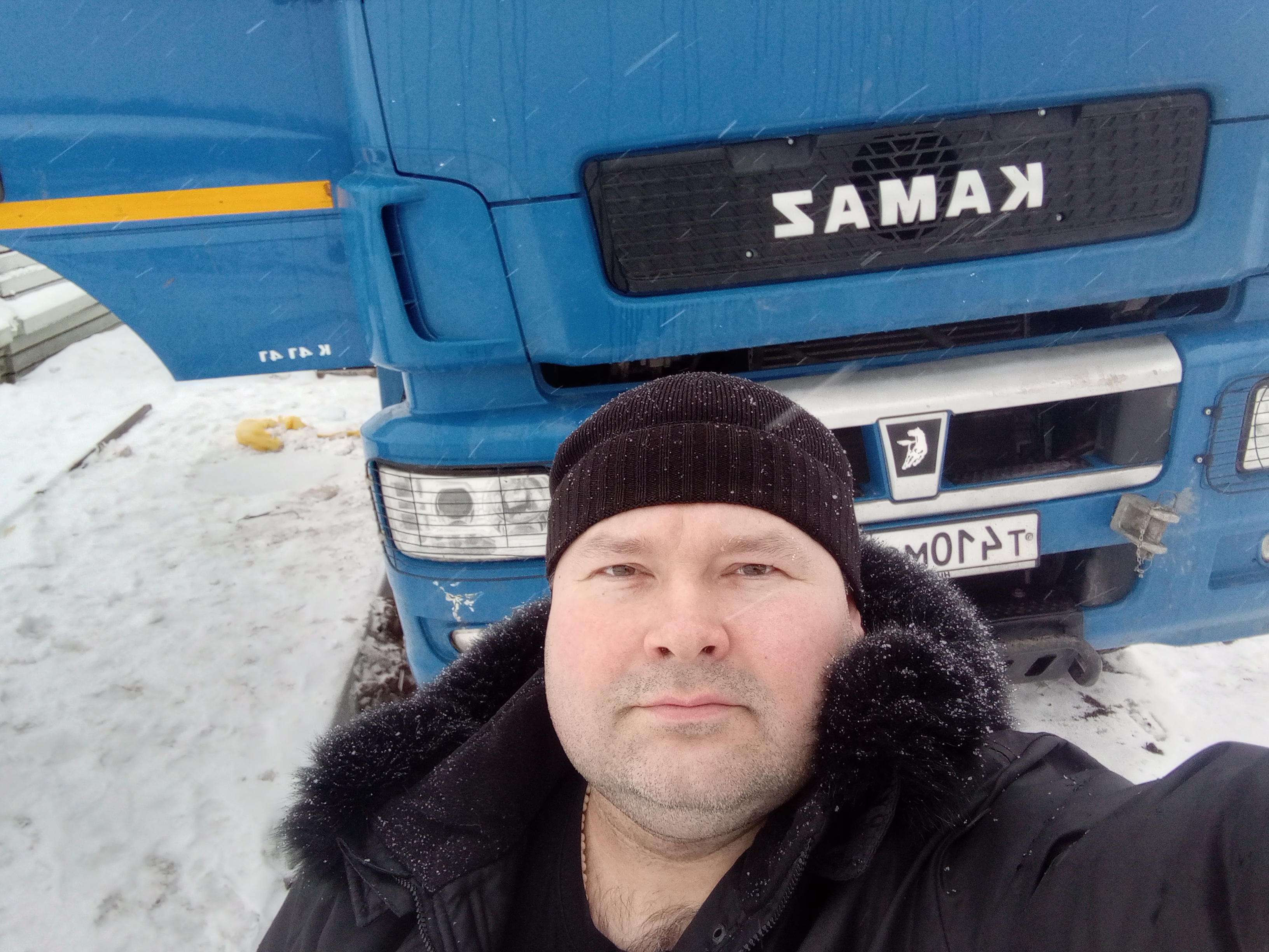 Самосвал 6х6 в аренду. Перевозка 18 кубов.