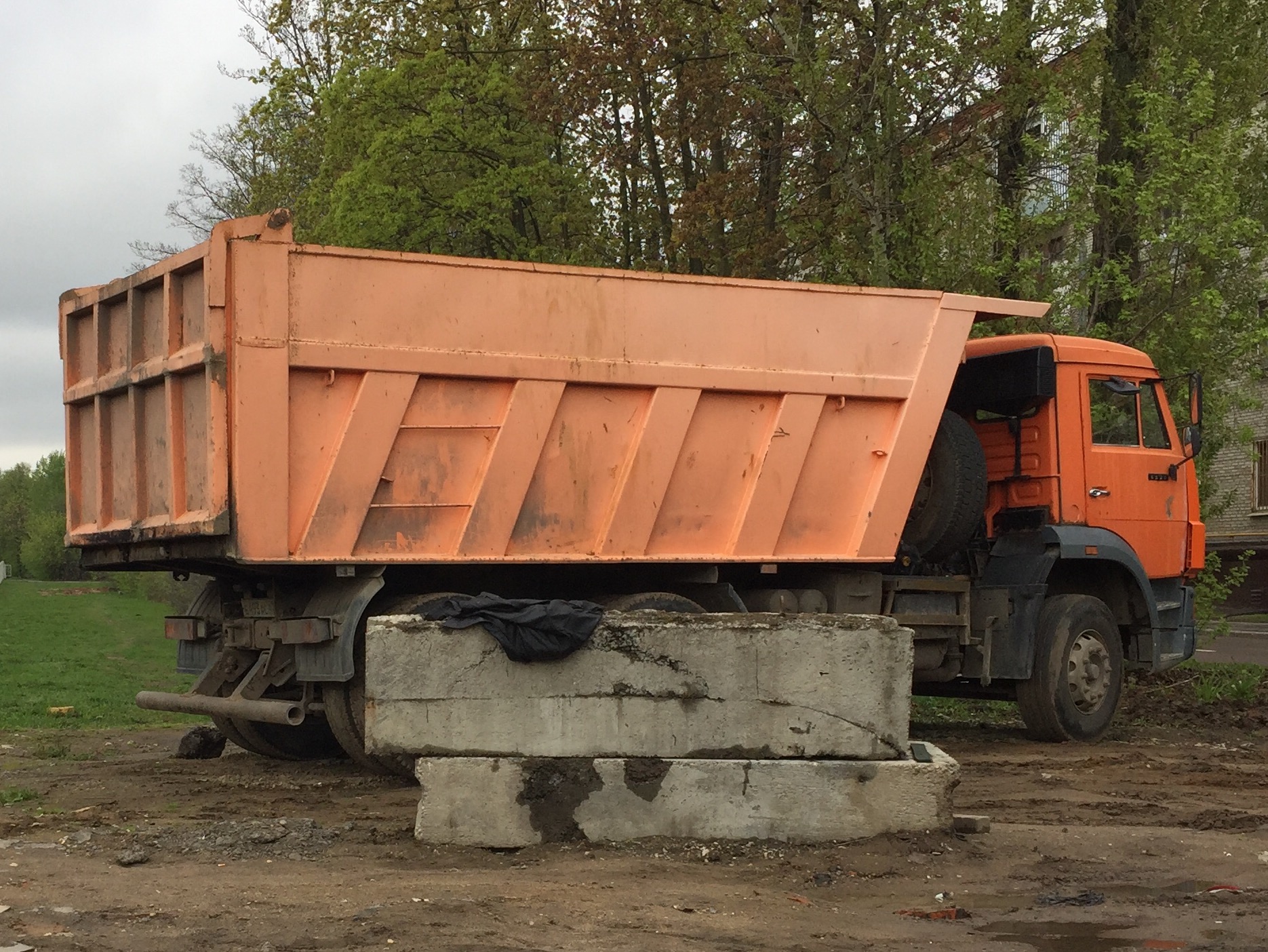 Самосвал 20м3 от собственника Станислав