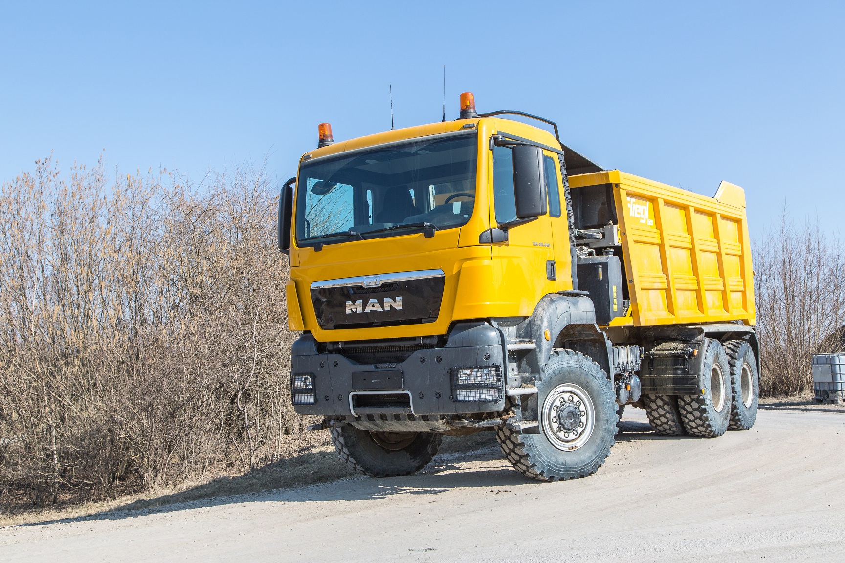 Аренда Самосвалы 6/6 19 кубов 24 колеса