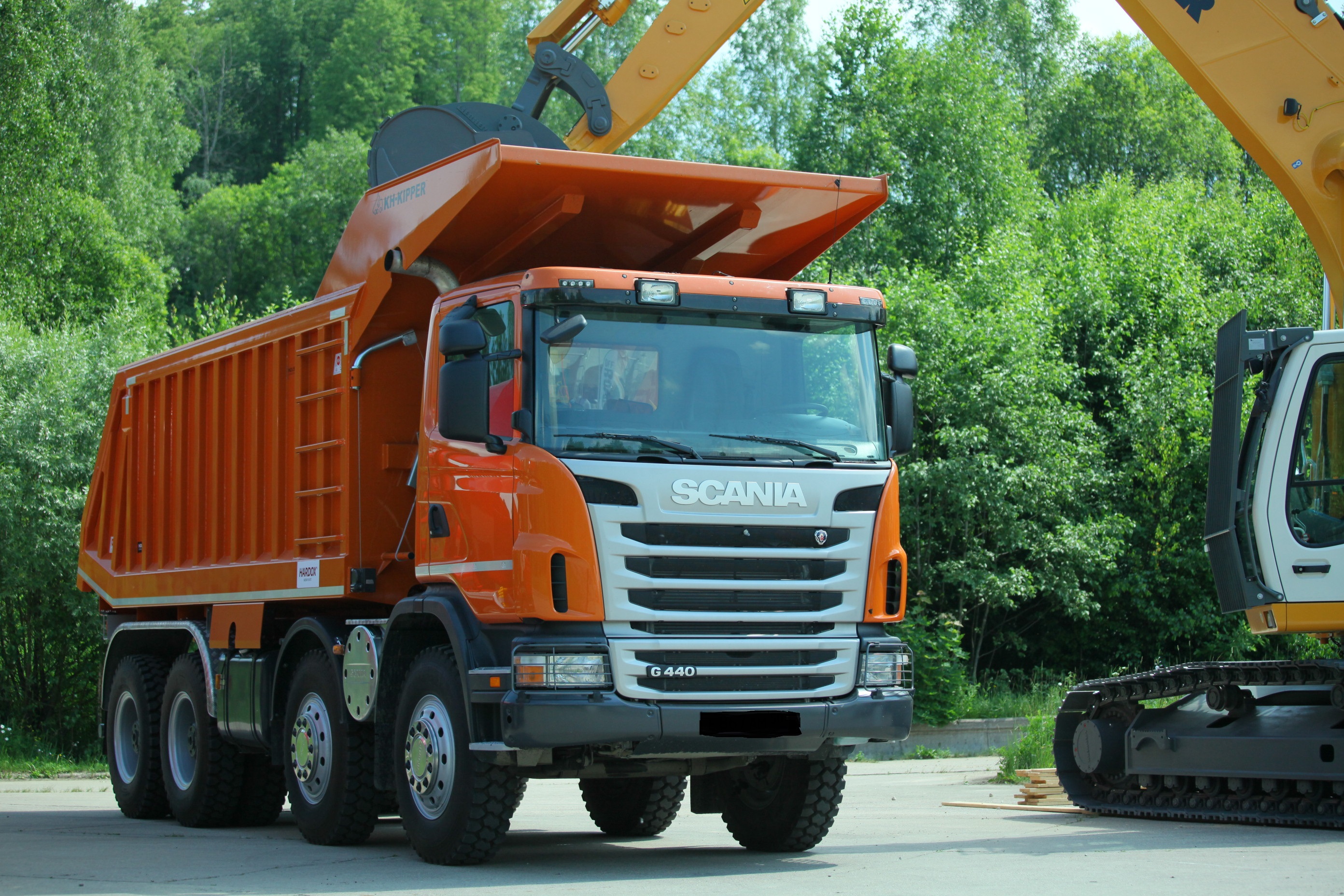 Грузоперевозки. Услуги самосвала, спецтехники