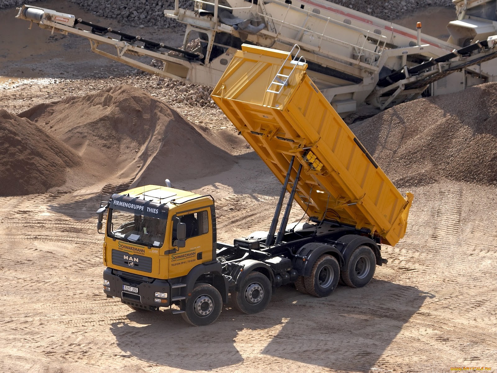 Самосвал 20м3 от собственника Михаил