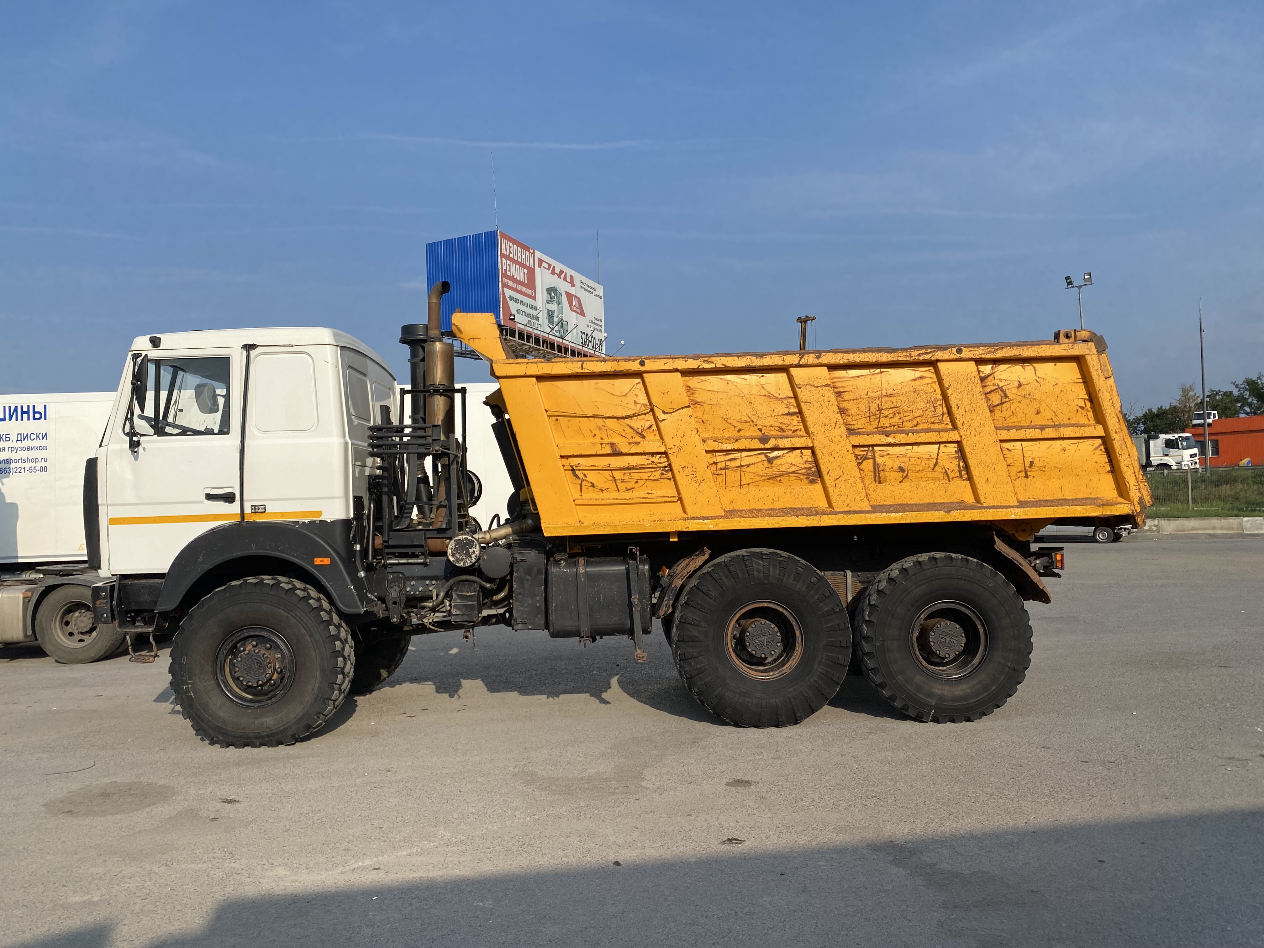 Аренда самосвалов вездеходов