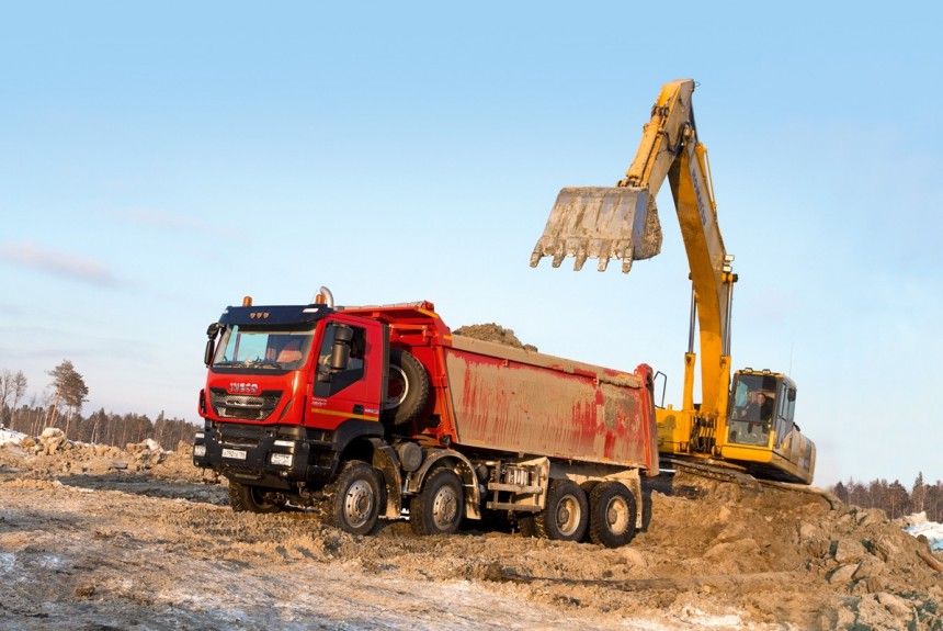 Самосвалы аренда. Перевозка сыпучих грузов.