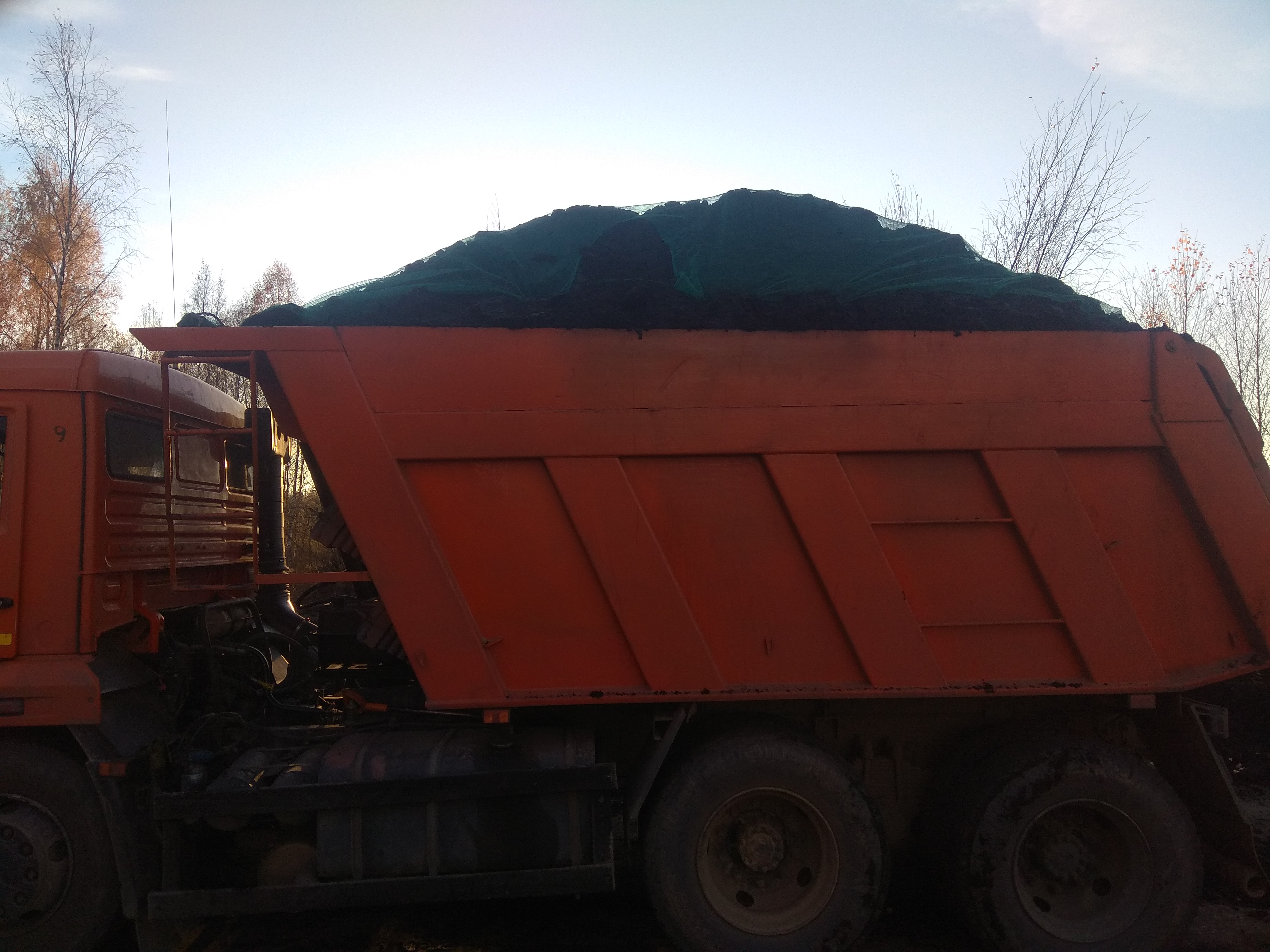 Аренда самосвала. Продажа песка, щебня, гравия