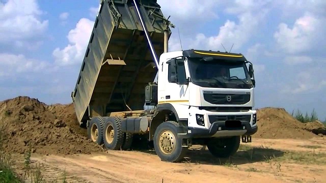 Самосвал 24 куба, 40 тонн. Спецтехника в аренду