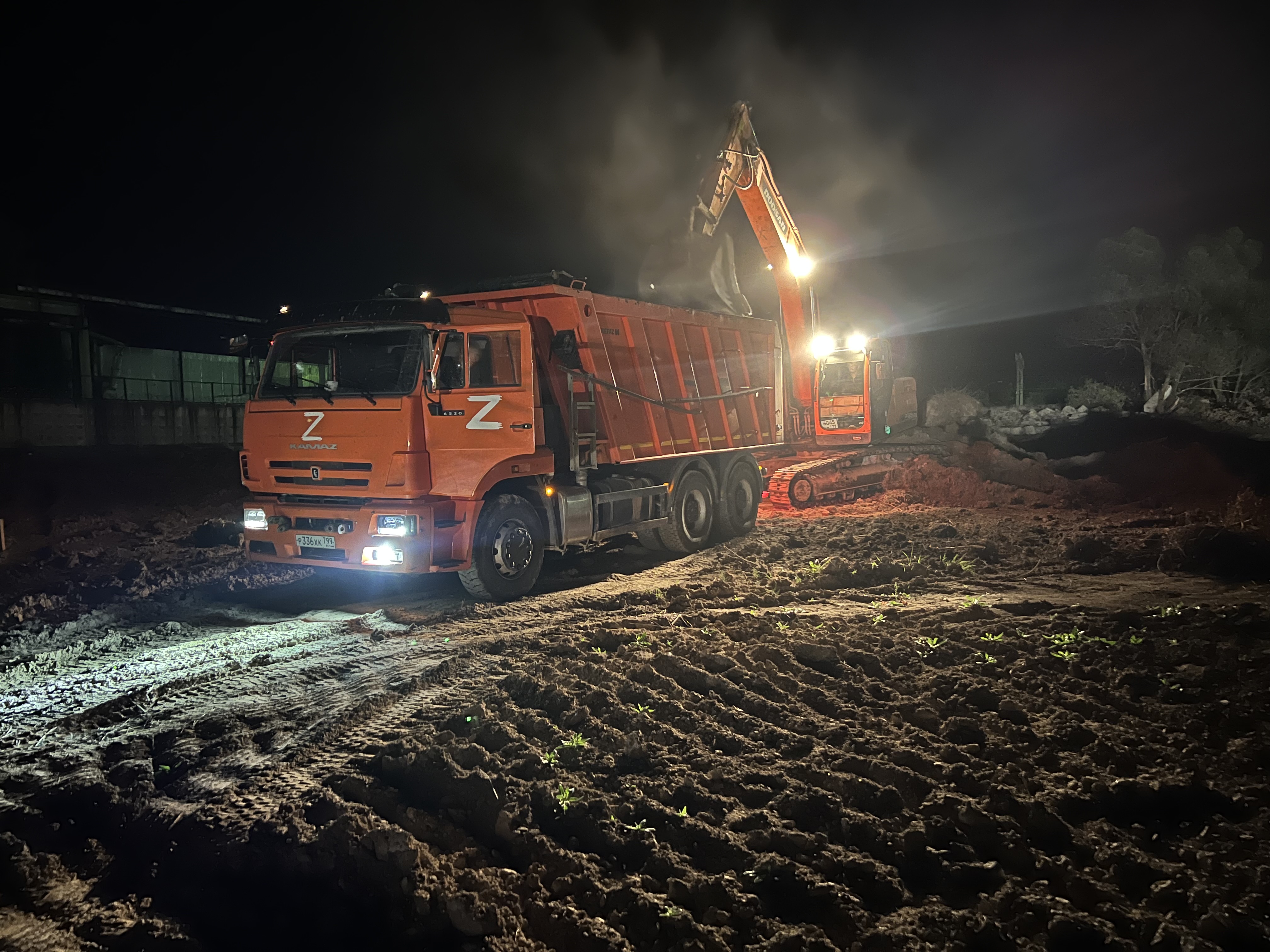 Аренда самосвалов 20 кубов, 45 тонн