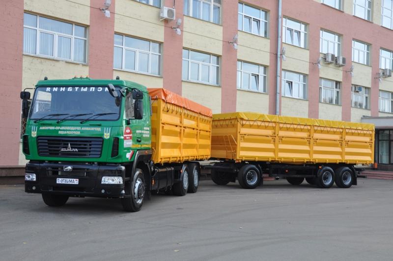 Самосвал аренда. Перевозка, доставка грузов.