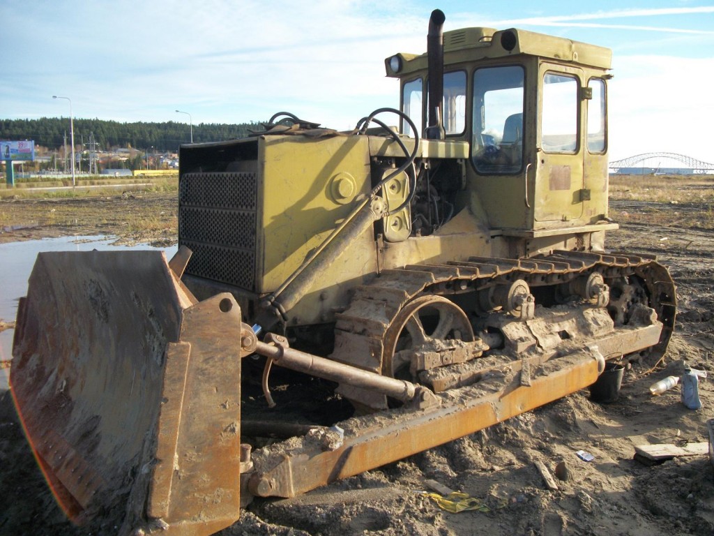 Бульдозер  от собственника Александр