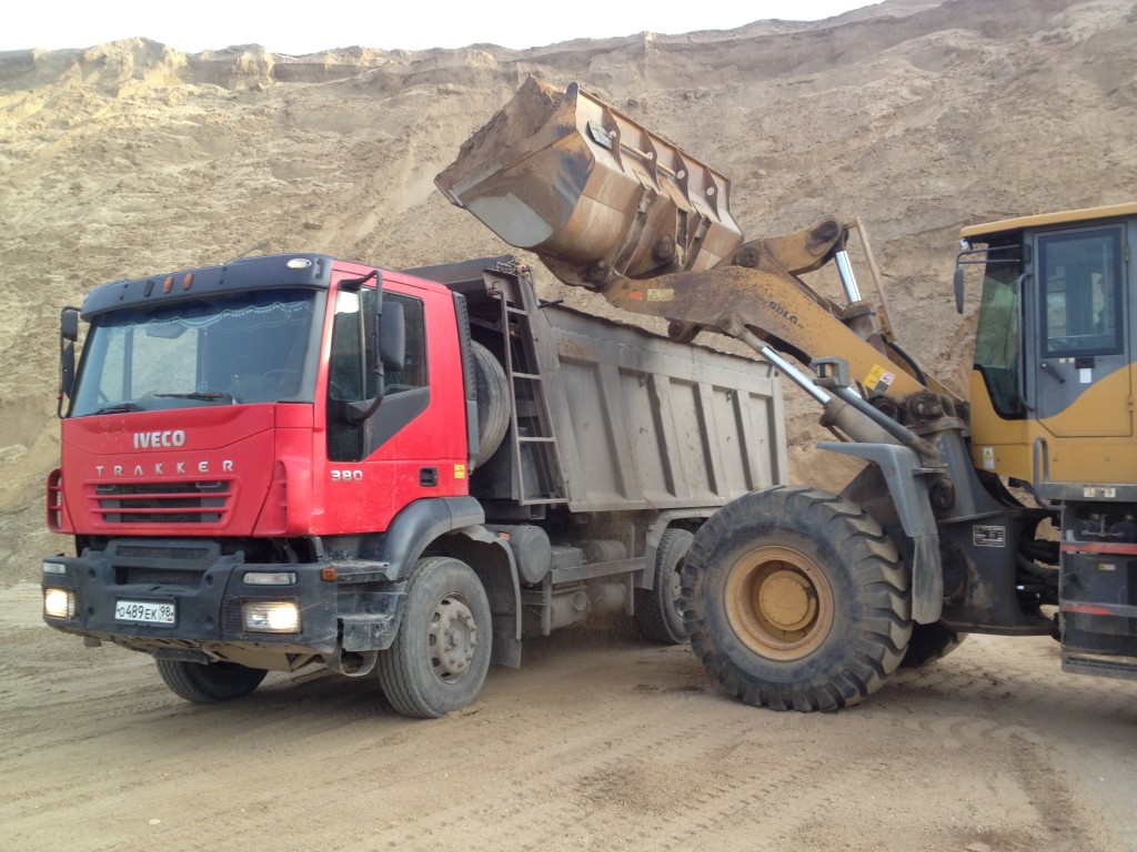 Доставка песок, пгс, щебень, гравий и т.д.