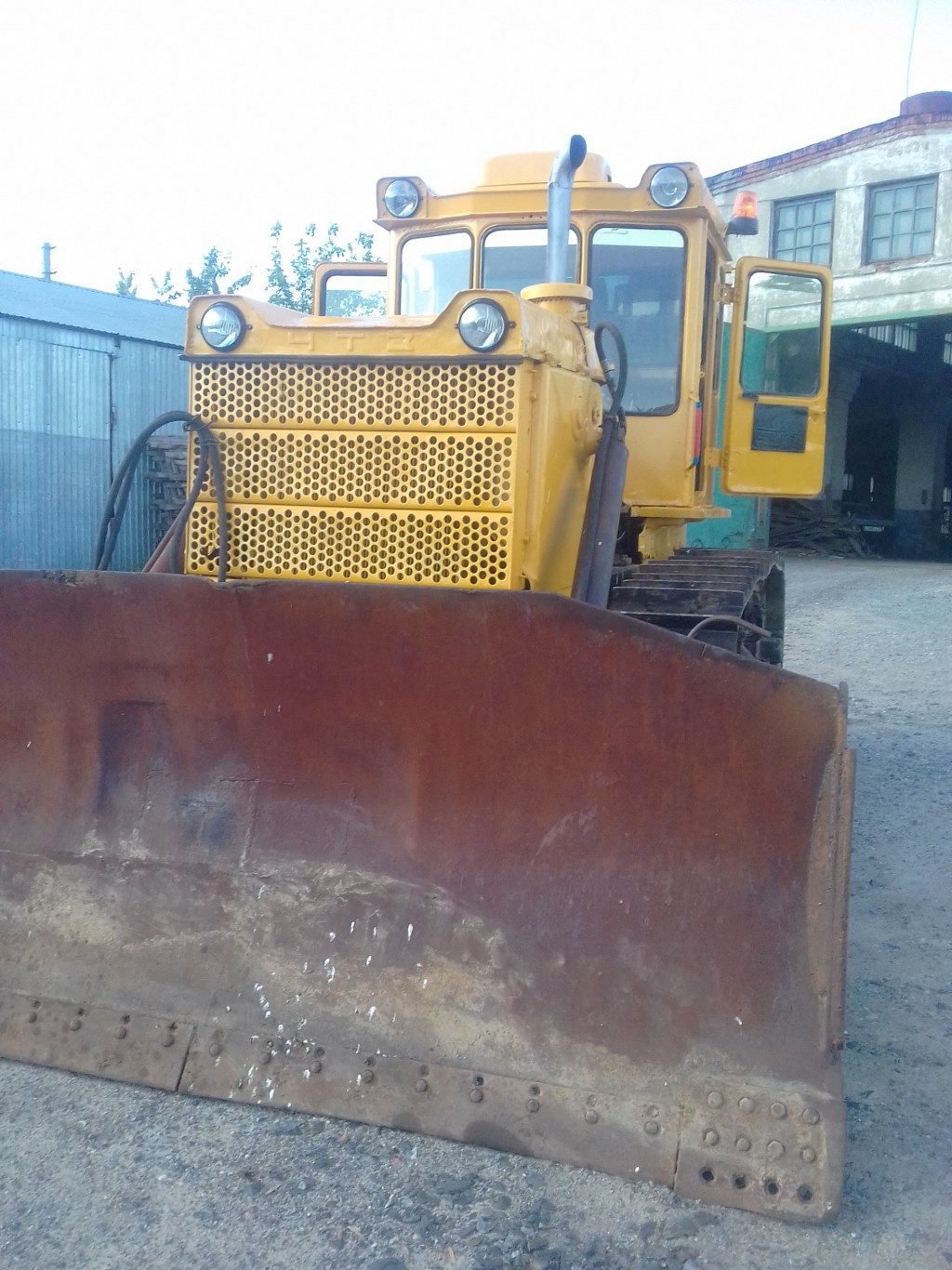 Услуги бульдозера от собственника Александр