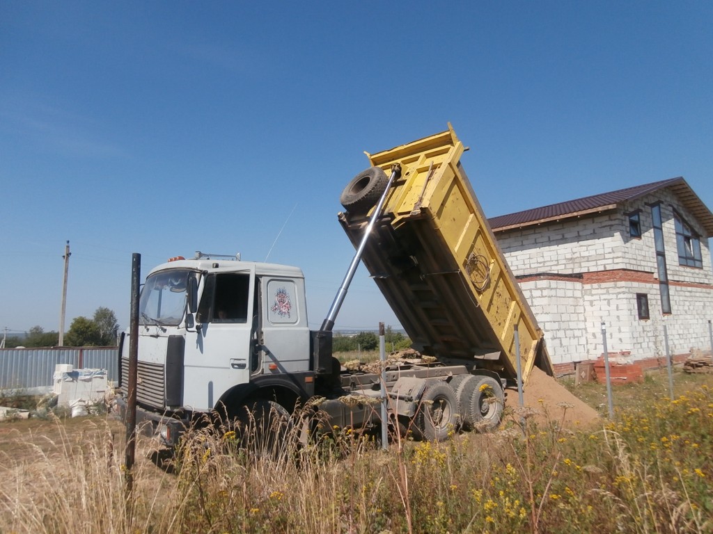 Сдам в аренду самосвал