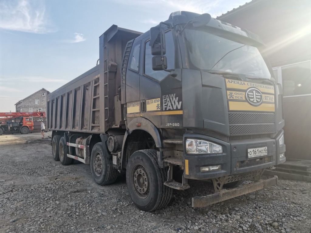 Аренда самосвала. Перевозка сыпучих грузов