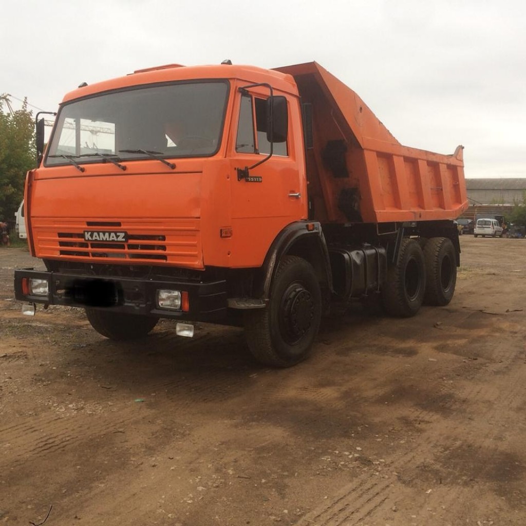 Услуги самосвала. Доставка сыпучих грузов.