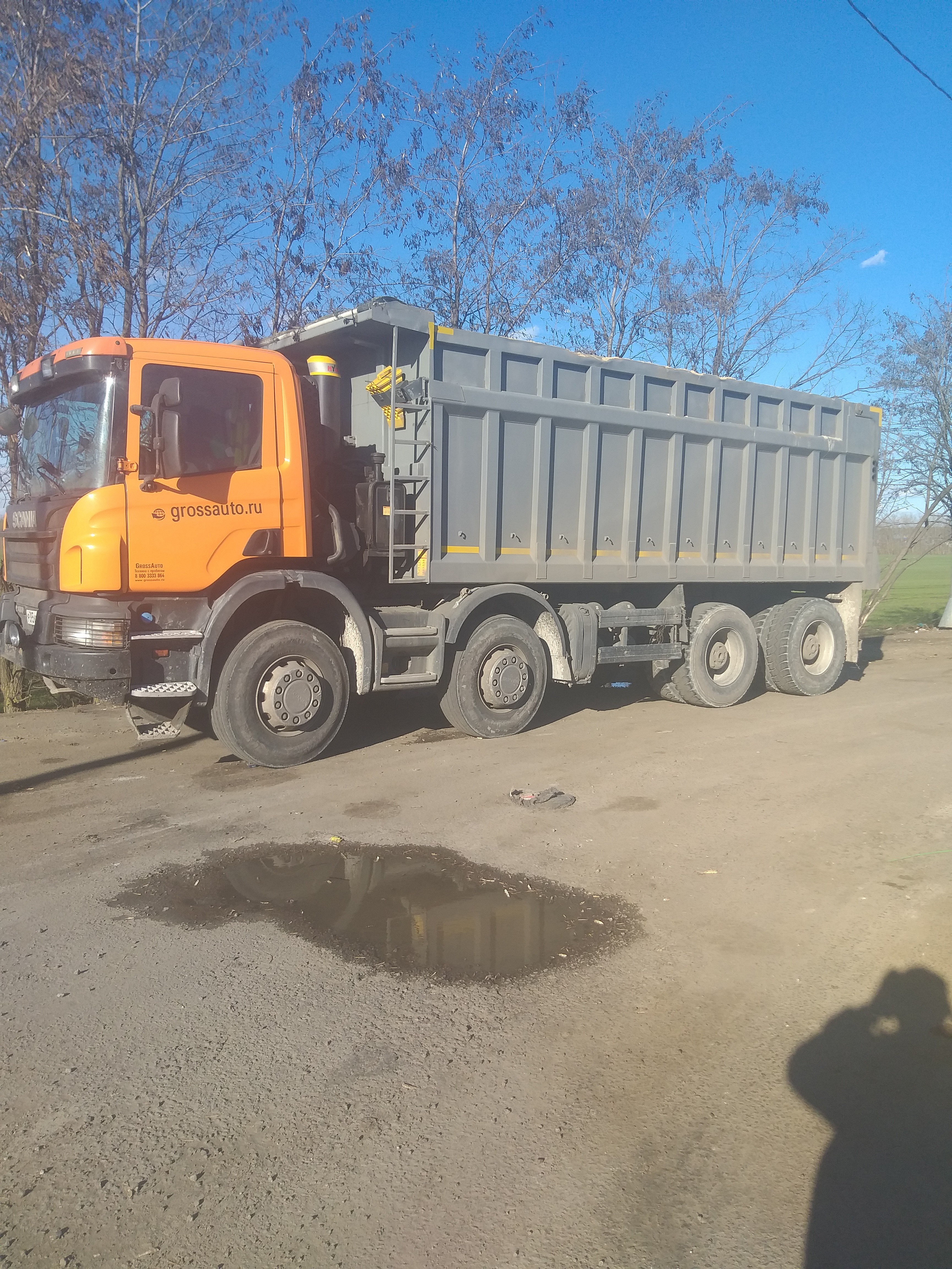 Грузоперевозки. Аренда самосвал. Доставка грузов