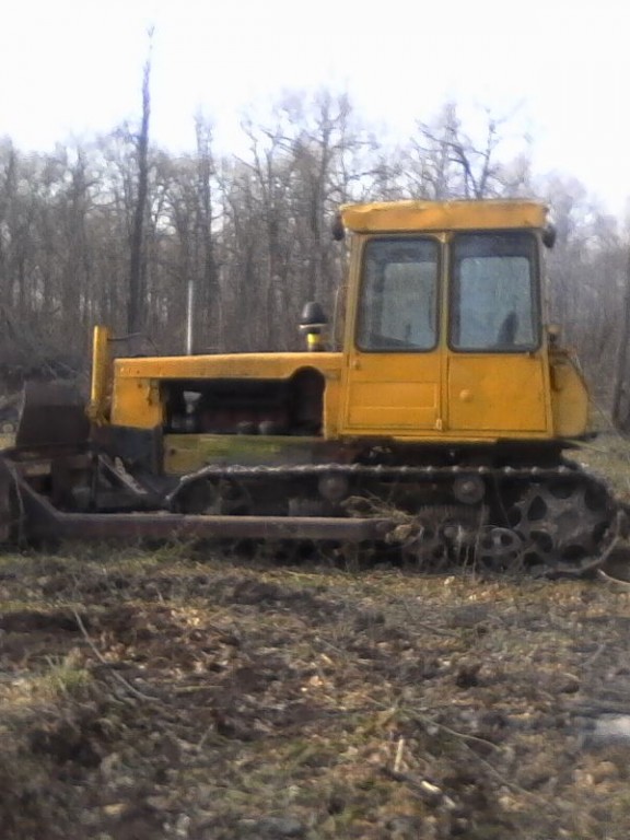 Услуги среднегобаритного  бульдозера дт-75
