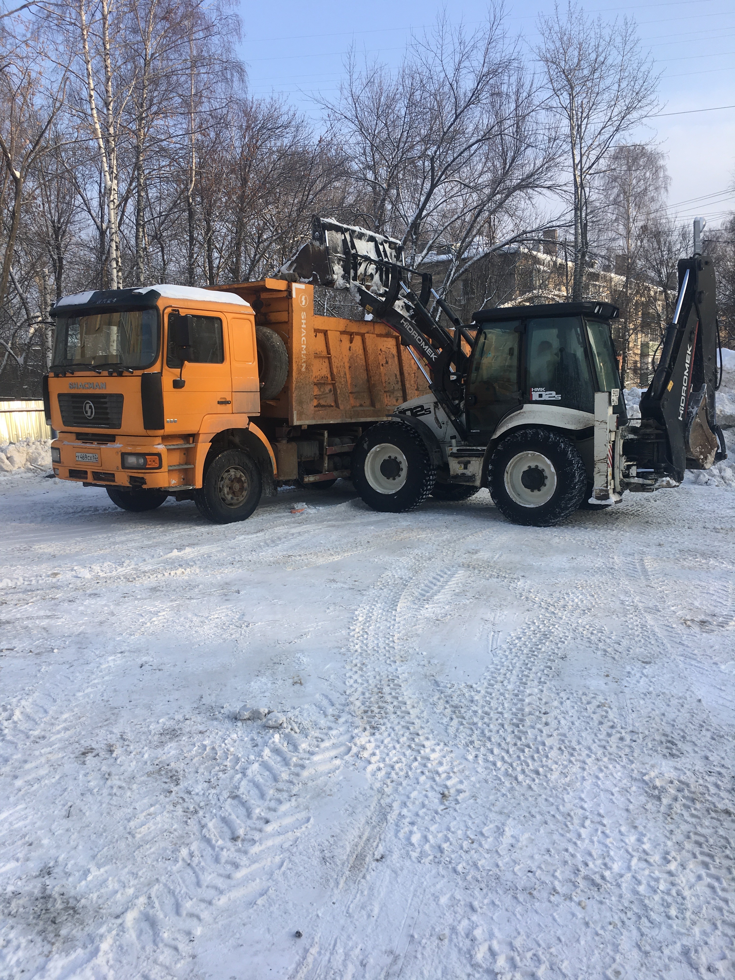 Перевозка груза на самосвалах