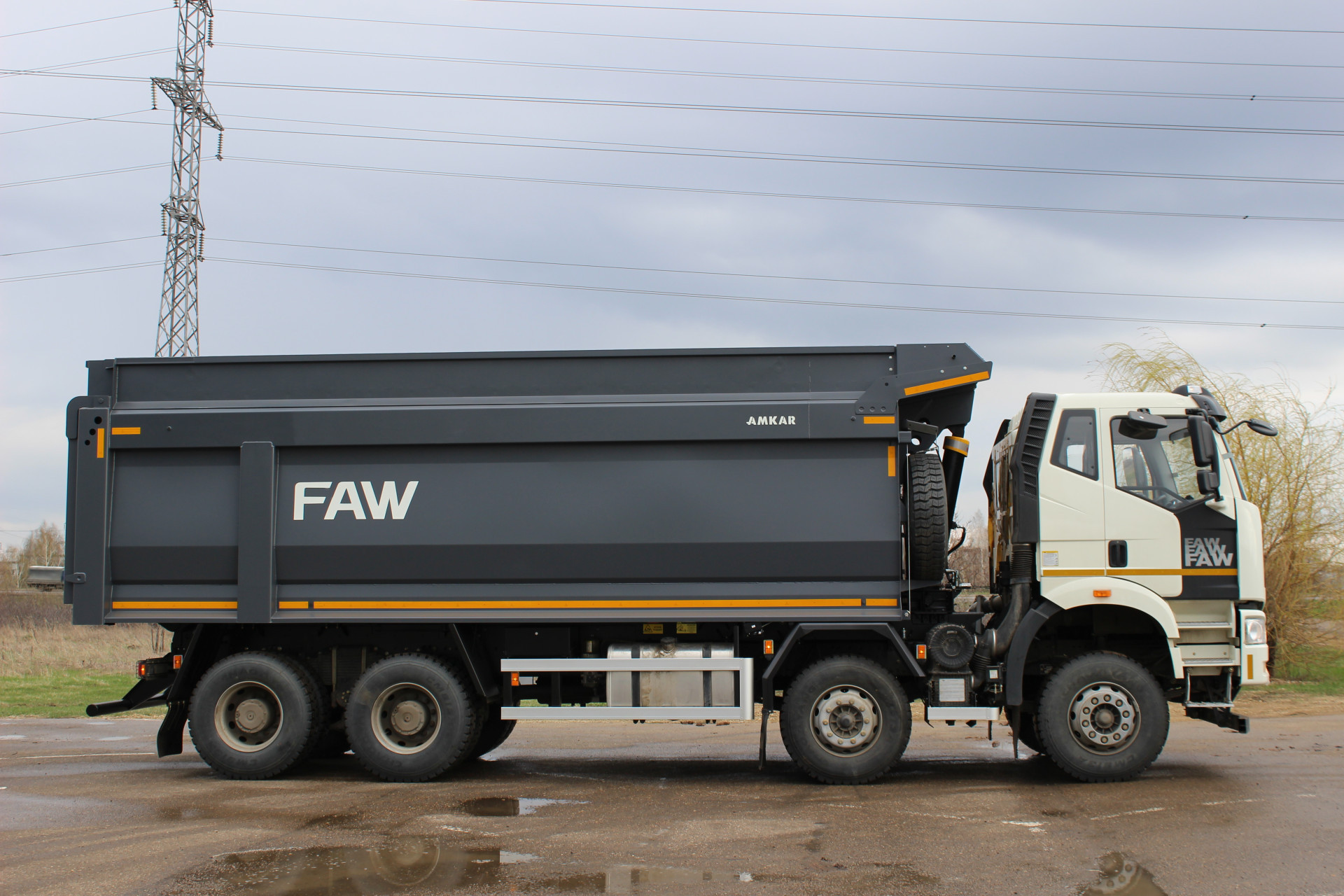 Услуги самосвала 34 м3