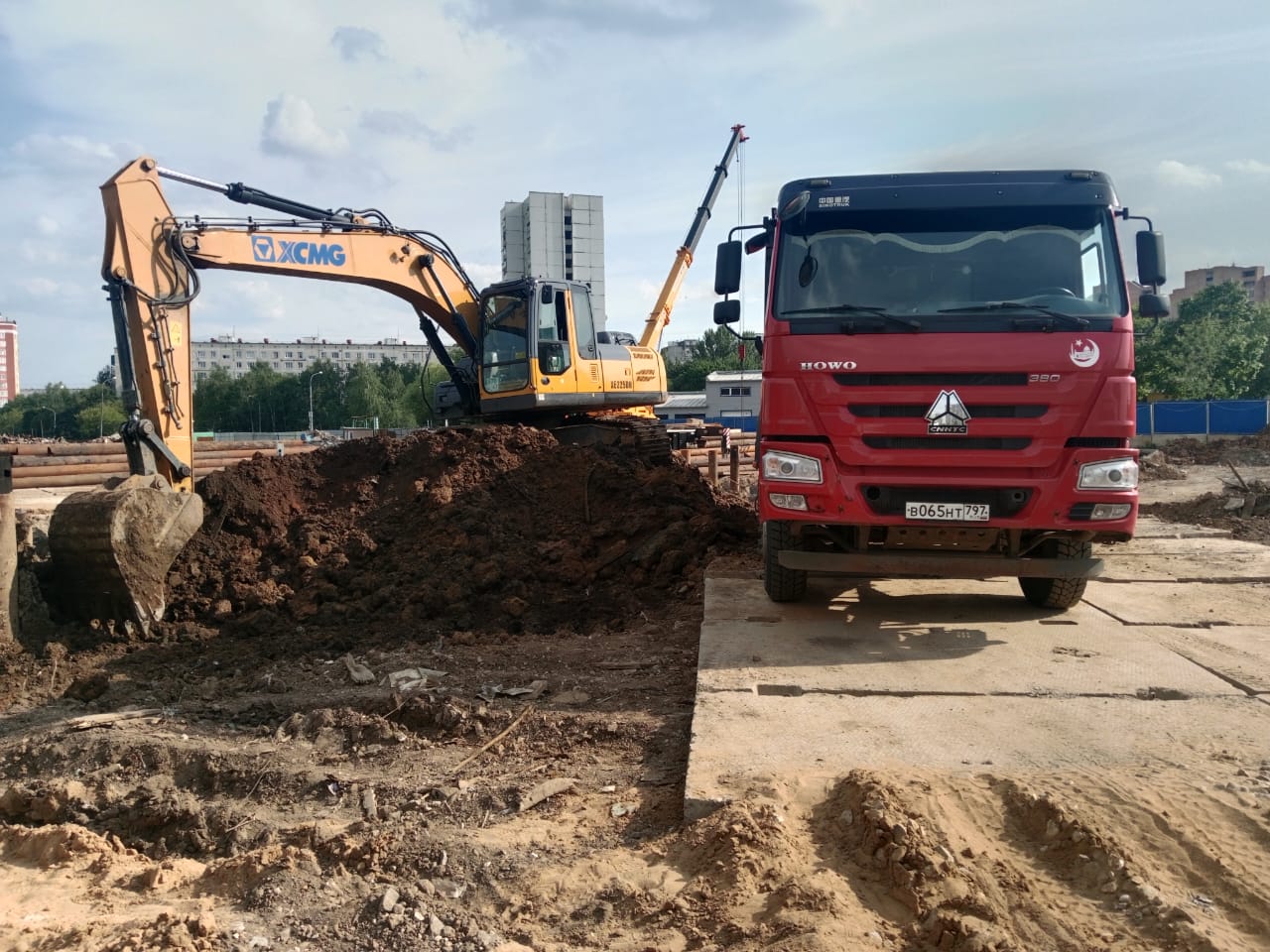 Аренда самосвала 35 кубов, 40 тонн