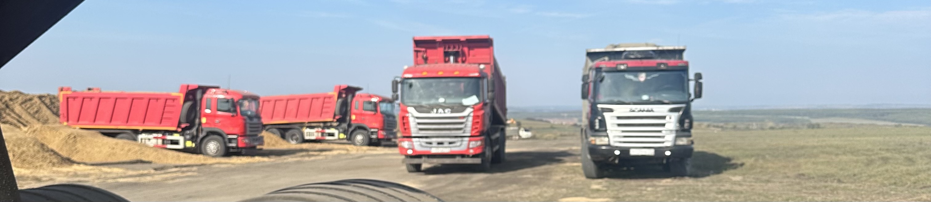 Аренда спецтехники Самосвалы