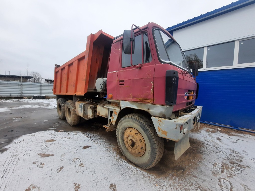 Татра 6х6 самосвал, Экскаватор-погрузчик