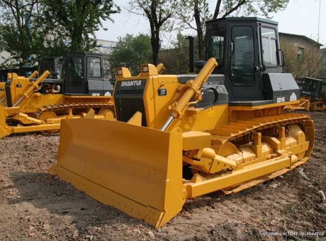 Аренда бульдозера от собственника Роман