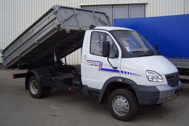 Самосвал Валдай до 4,5 тонн.