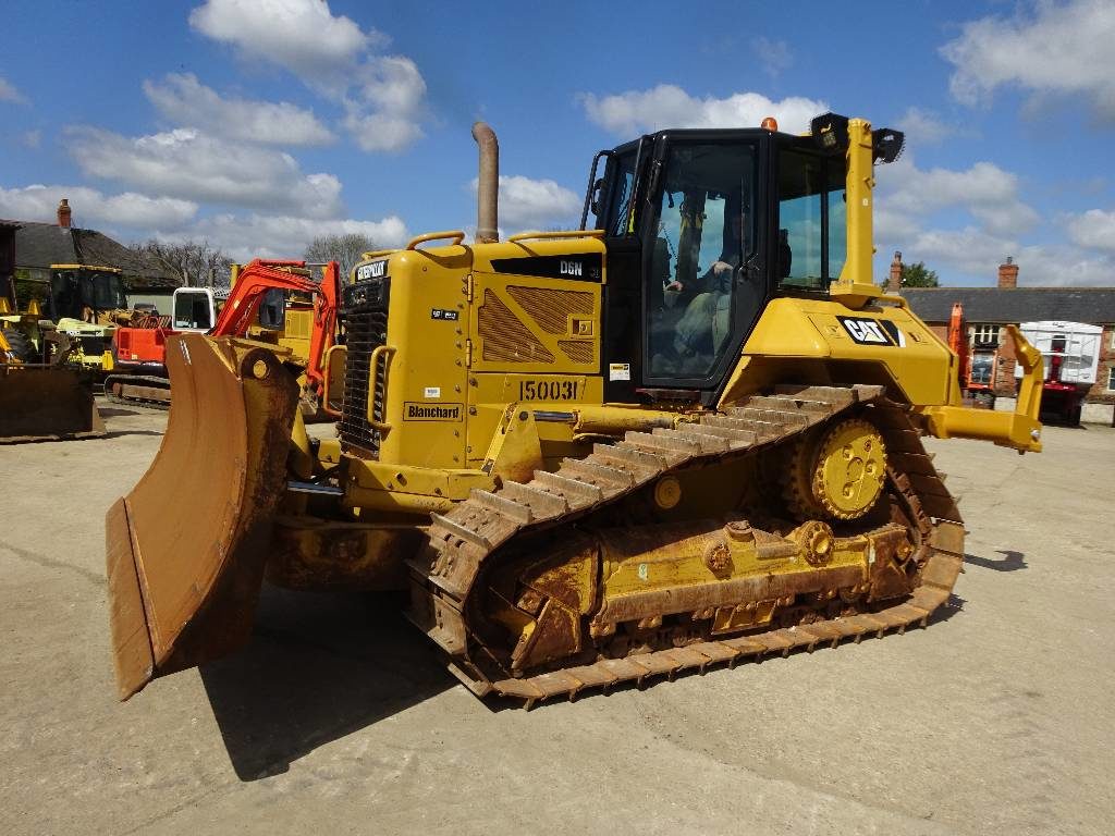 Аренда бульдозера Caterpillar D6N